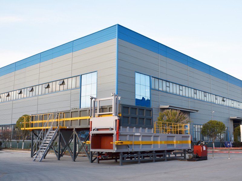 �д���ˮƽֱѹʽ����